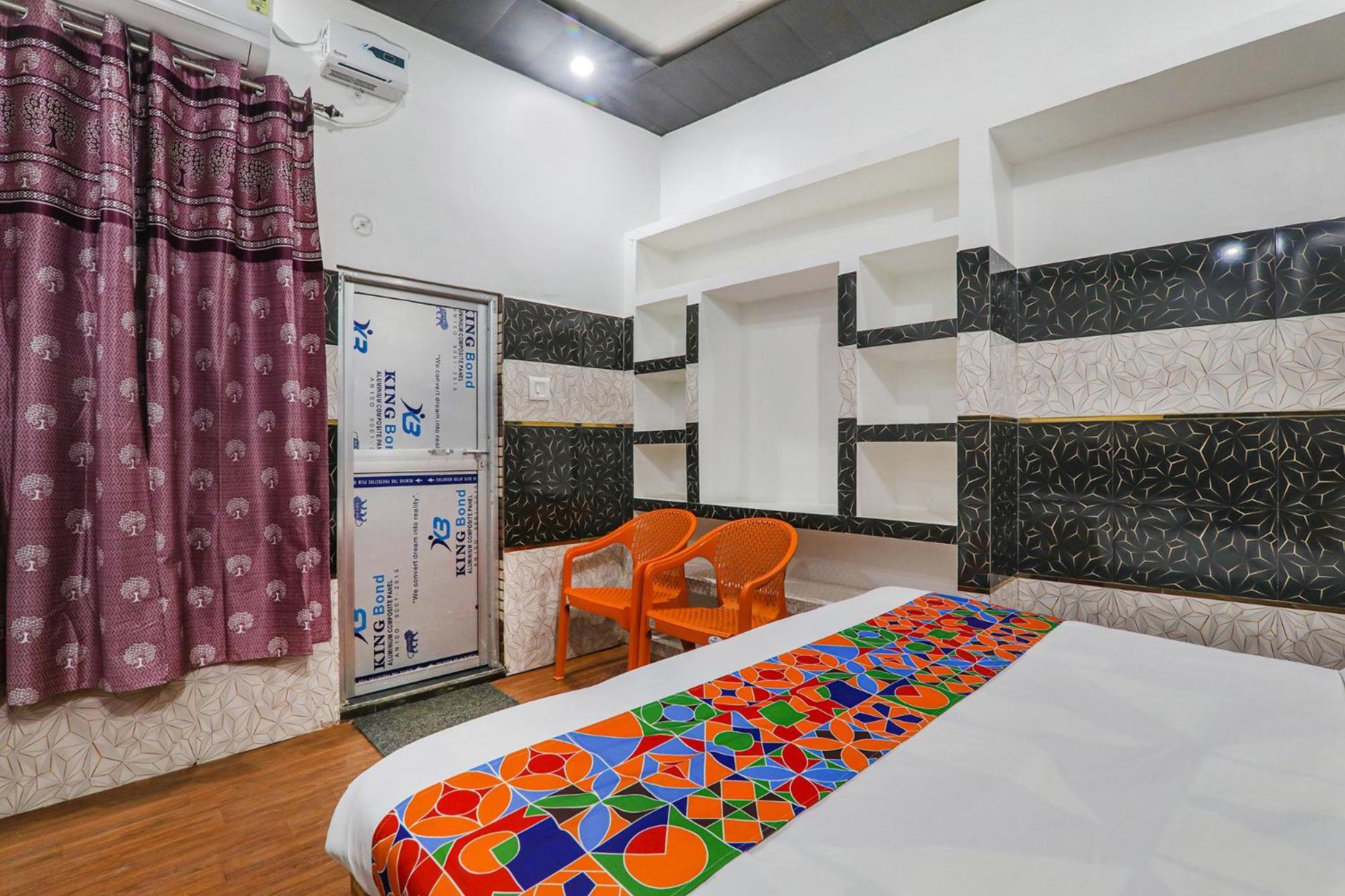 Fabexpress Milan Palace Ayodhya Экстерьер фото