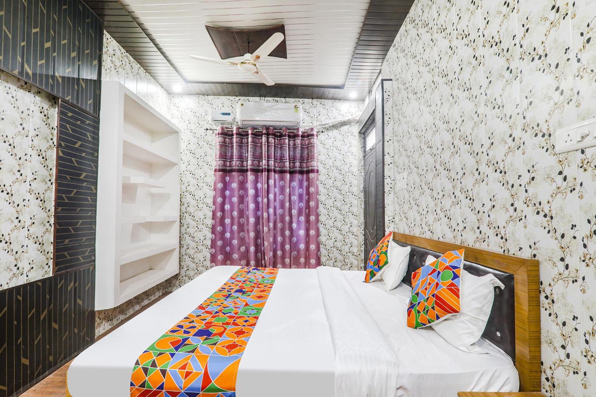 Fabexpress Milan Palace Ayodhya Экстерьер фото